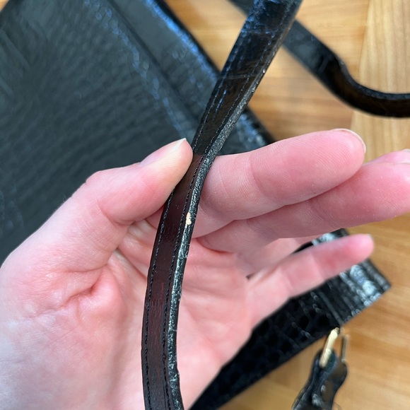 Vintage Black Snakeskin Patterned Purse - Picture 8 of 9